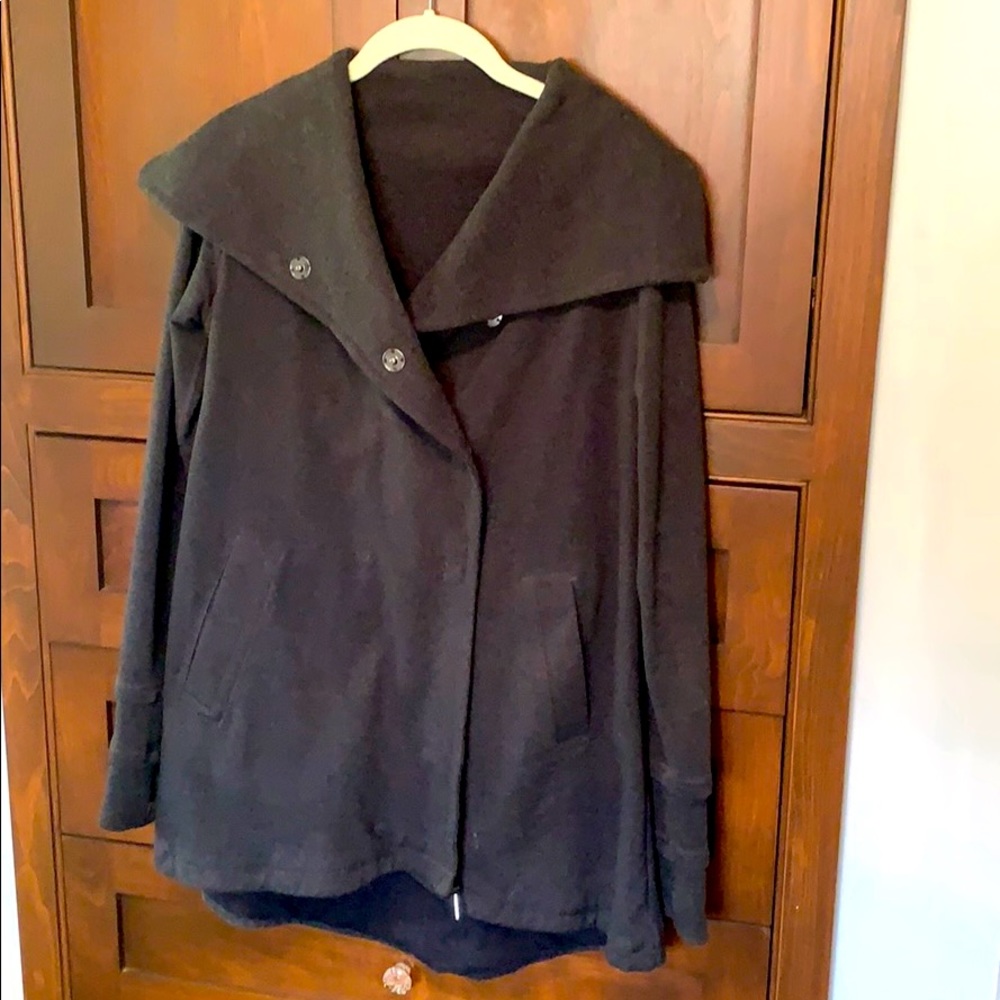 Lululemon double-breasted cotton/Lycra coat